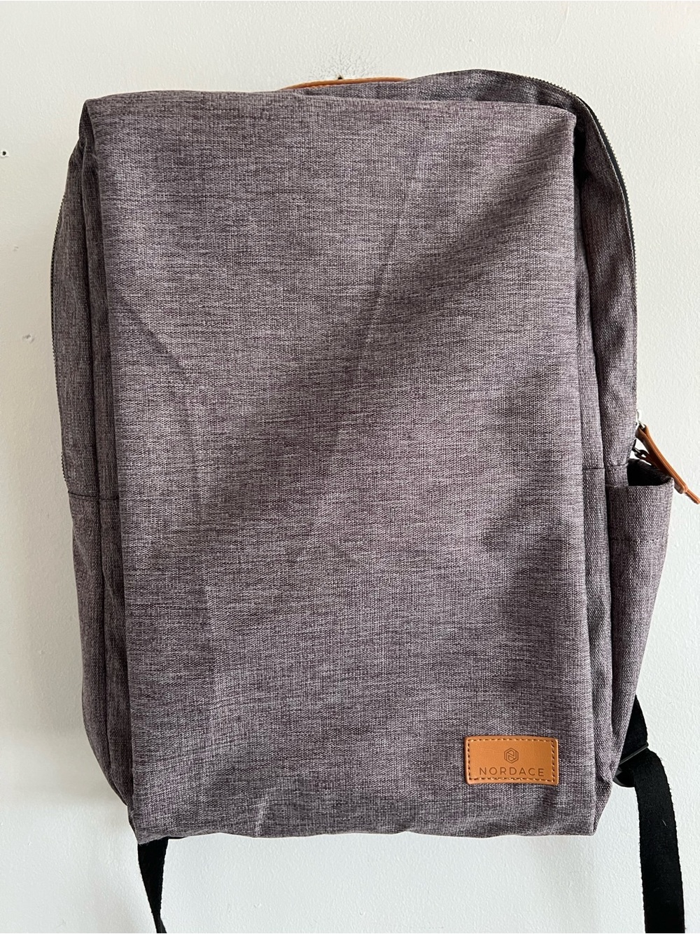 Nordace Men's Gray Everyday Backpack